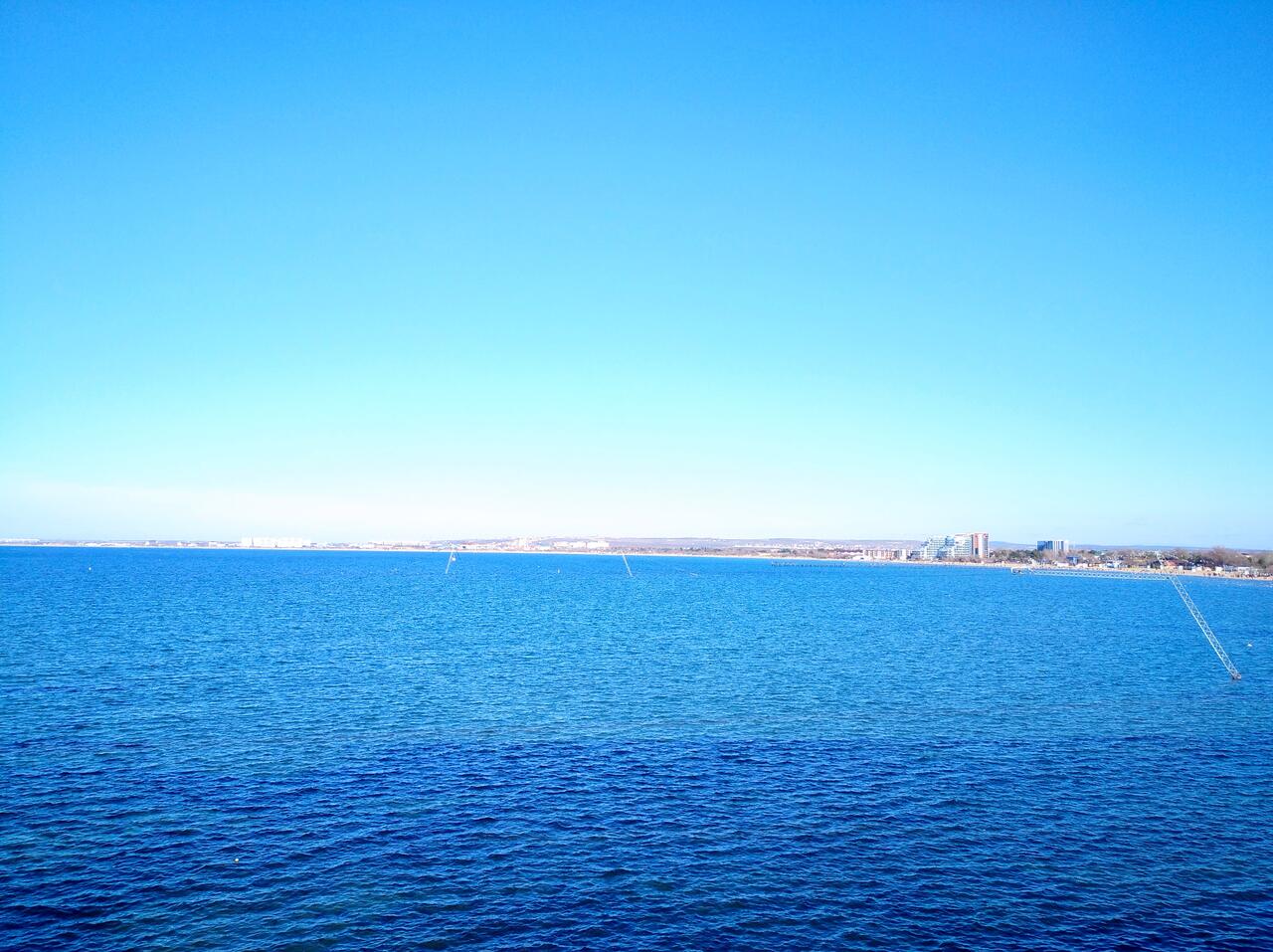 вид на море с верхней набережной в Анапе